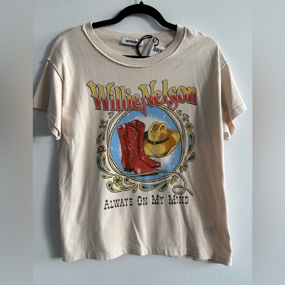 M NEW Daydreamer Willie Nelson T-shirt - Picture 6 of 6